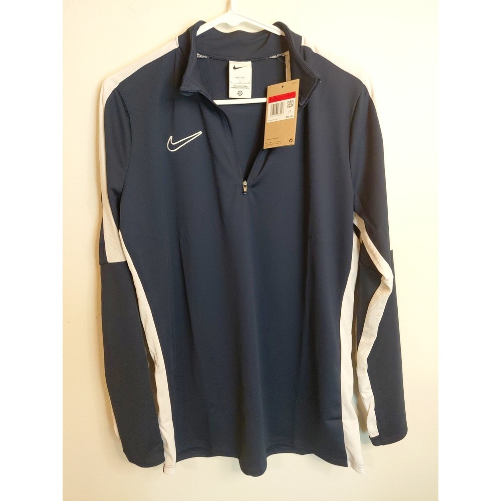 NIKE WOMEN DRY FIT LONG SLEEVE 3/4 ZIP Size L NEW WITH TAG $55